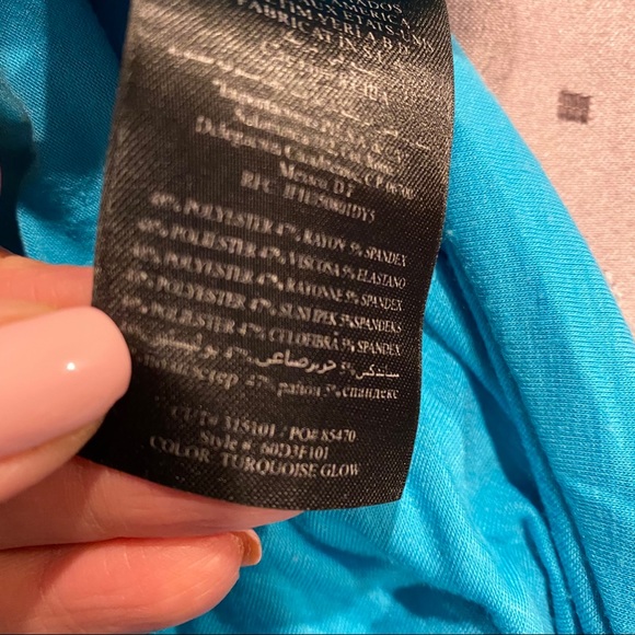 Bebe Off the Shoulder - Picture 7 of 7